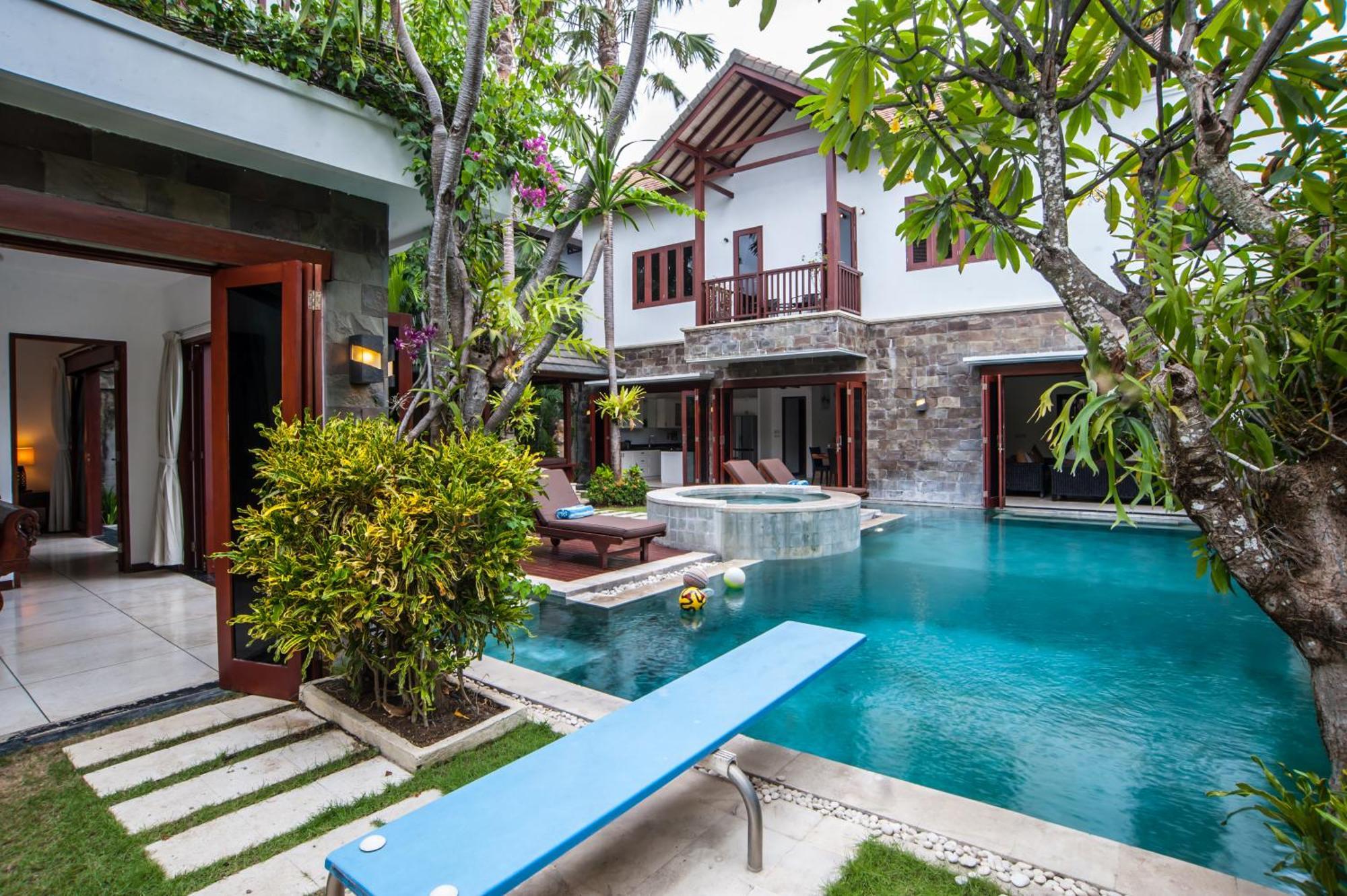 Villa Annecy Seminyak Buitenkant foto